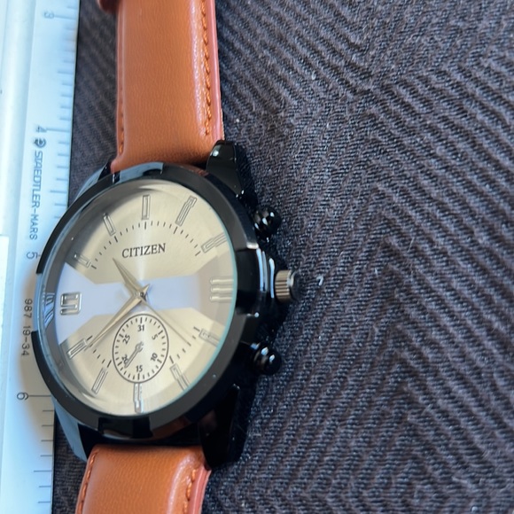 Vintage Classic Citizen Quartz Oversized Mens Silver & Gloss Black Camel Band - Picture 5 of 7